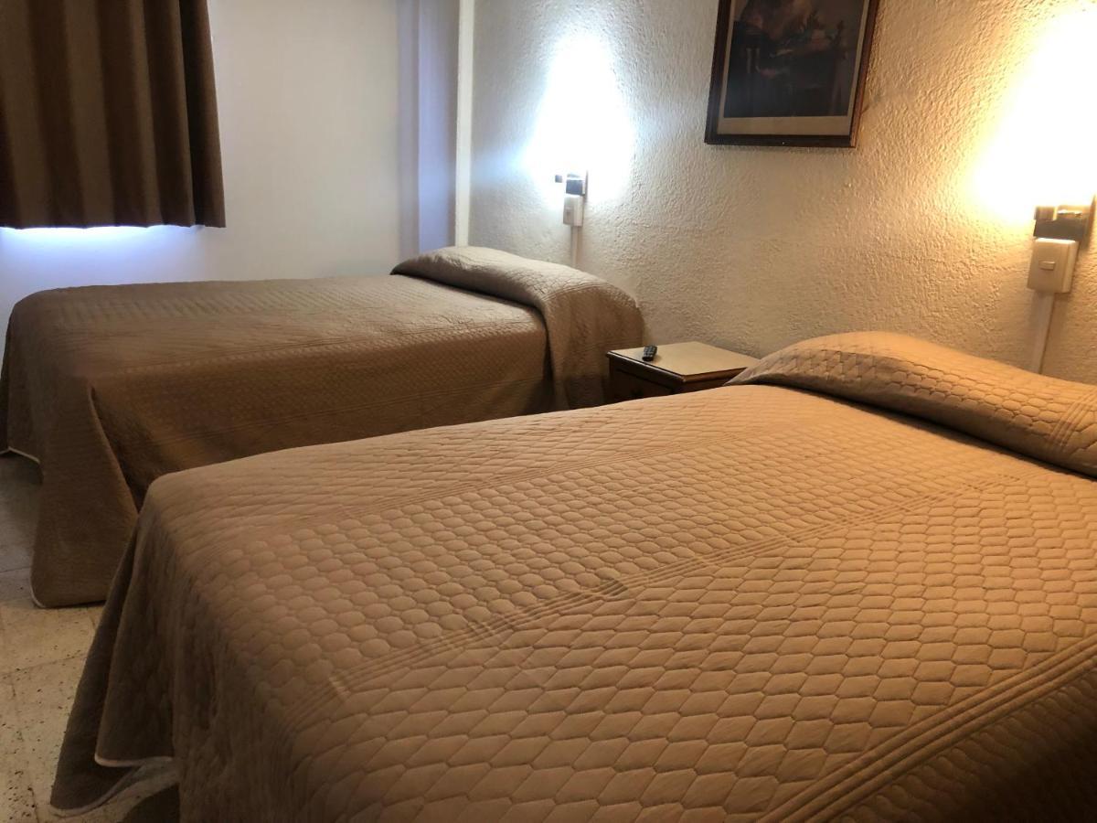 Hotel Lorena Los Mochis Luaran gambar